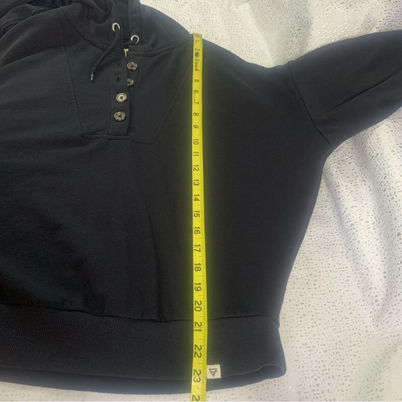 LIV Life Integrity Earth Women's Medium Sweatshirt Pullover Hooded Sweater - Picture 10 of 10